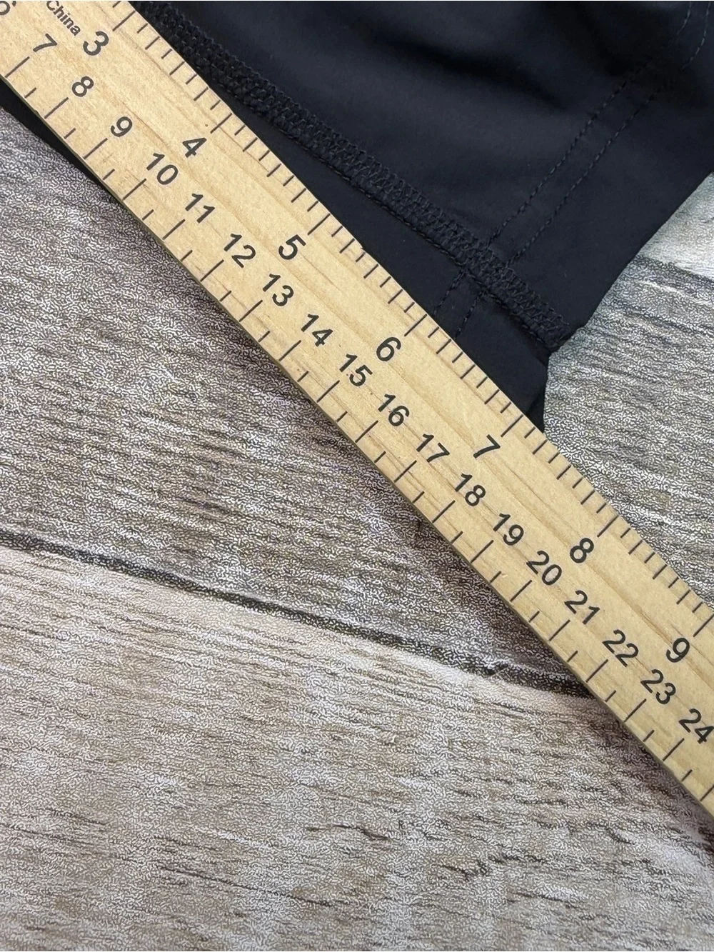 Rhone Bullit OG Men's XL Black Athletic Shorts with Gray Elastic Waistband 7”